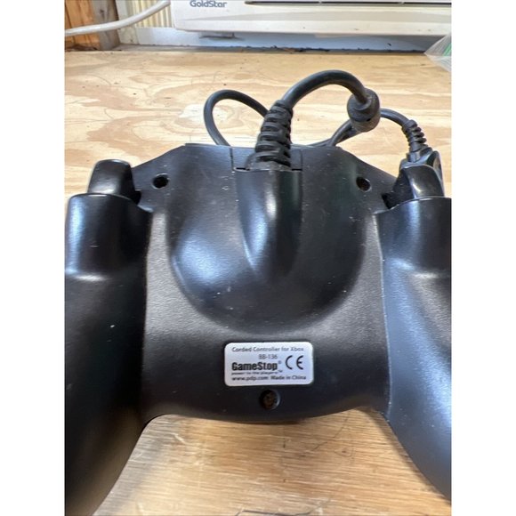 Gamestop Edition PDP BB-136 Wired Black Controller For Xbox Original - Picture 9 of 10